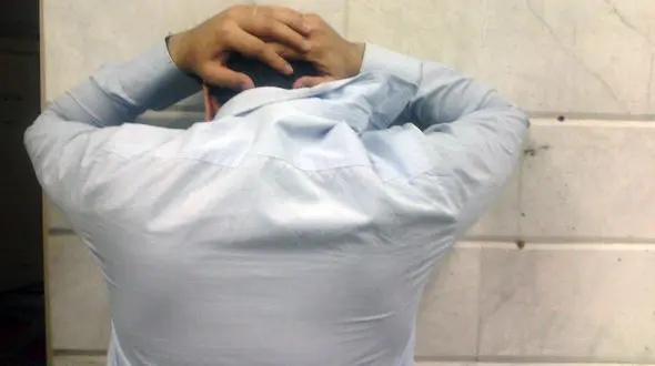 قدرت نمایی شرور شمشیر زن در خیابان های مشهد+عکس