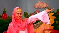 فیلم/ دور دور خاص ملیکا زارعی « خاله شادونه » با ماشین برقی در چهارباغ اصفهان / سفری آرام میان مردم و هوای پاییزی شهر نصف جهان
