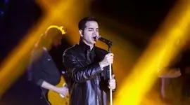 فیلم آواز باشکوه و احساسی محسن یگانه  / غمگین ترین آهنگ دختر نوازندش هق هق داره پشت سرش گریه میکنه