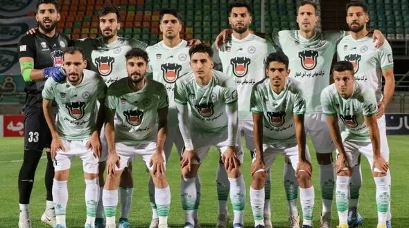 برد ذوبی ها با حداکثر بازیکن گمنام / تیمی که با یک بازی بیشتر از کل فصل گل زد!
