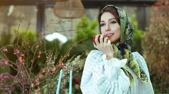 آرایش زیبا شهرزاد کمال زاده در شب تولدش