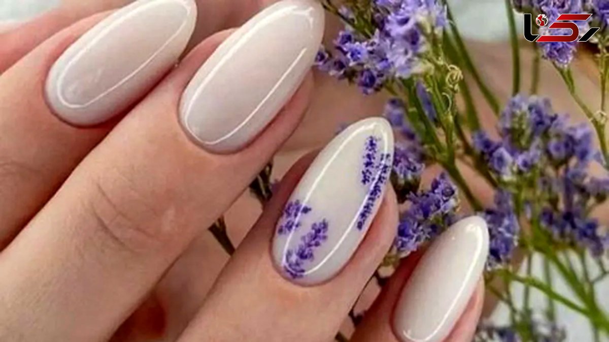 مدل های ناخن مینیمال دخترانه طرح گل لوندر؛ شیک و زیبا