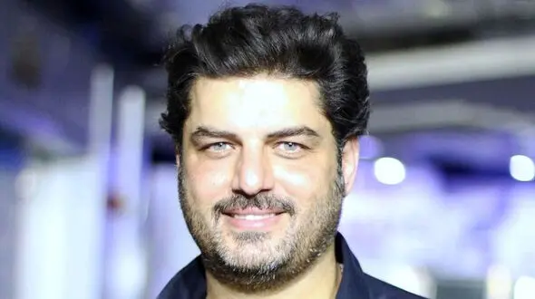 موتورسواری آقای بازیگر + فیلم