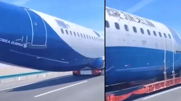 جابه‌جایی هواپیما از راه جاده + فیلم