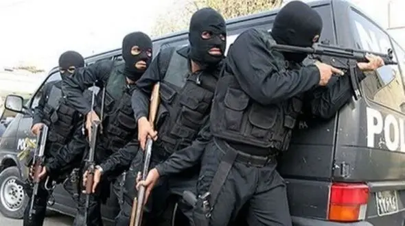 رهایی نفس‌گیر کودک ۵ ساله فهرجی از دست آدم‌ربایان
