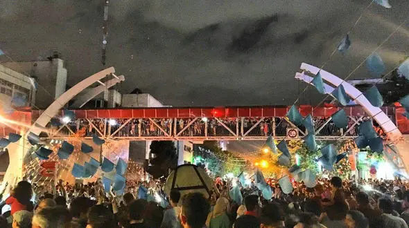 گزارش تصویری از جشن پیروزی مردم در سراسر کشور با پیروزی دکتر روحانی در انتخابات 96 + فیلم و عکس