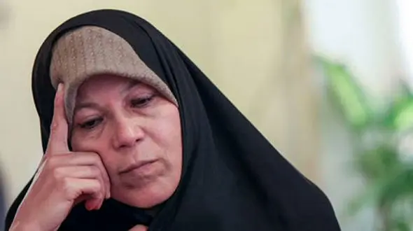 روایت فائزه هاشمی از شیوه رانندگی اش | چند بار پلیس می خواست ماشینم را به پارکینگ ببرد که...