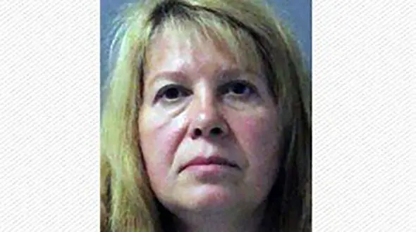 زنی دلقک شد تا هوویش را به قتل برساند/این راز 27 سال پنهان بود+تصویر