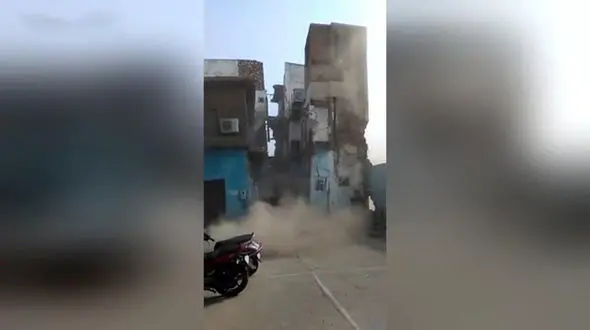 لحظه فروریختن وحشتناک ساختمان 3 طبقه + فیلم