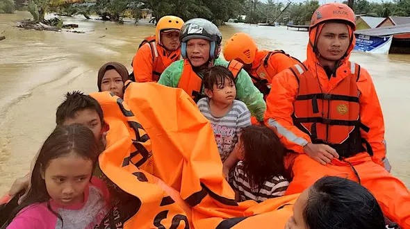 Southeast Asia Flood Disaster: Death Toll Surges Past 350 as Indonesia and Thailand Battle Widespread Devastation