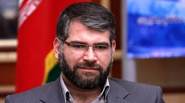 دولت پایش را از بازار مرغ بیرون بکشد!