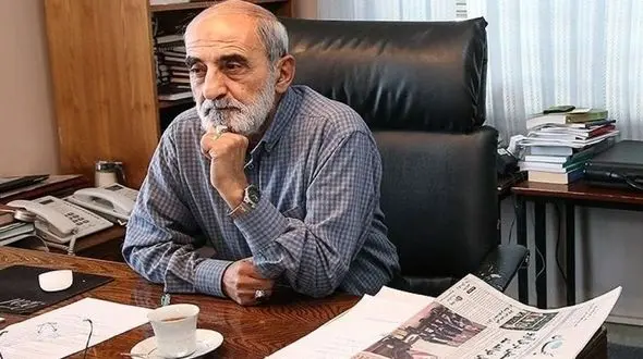 عذرخواهی حسین شریعتمداری از آیت‌الله سیستانی