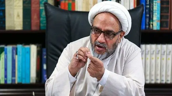  نامه تند عضو مجلس خبرگان رهبری به علی اکبر ولایتی 