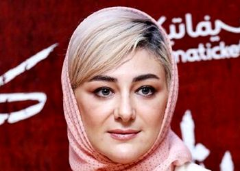 عکس/ ویدا جوان با این مانتوی ساده، مثل همیشه خوشتیپ‌تر از همیشه شد!/ نگاهی به زیباترین استایل ها با ساده ترین مانتو ها