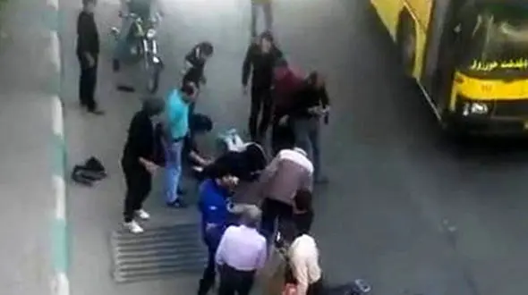 راز سقوط دخترنوجوان اصفهانی / نیلوفر هنوز از مرگ دوستش خبر ندارد!+عکس