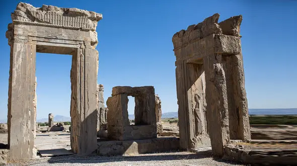 بیکاری 200هزار نفر در حوزه گردشگری / ضرر 450 میلیارد دلاری کرونا به صنعت توریسم