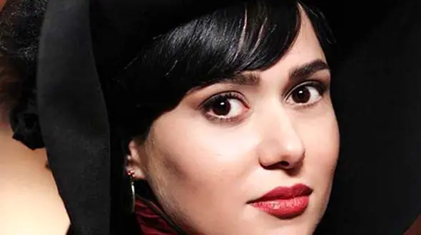 پریناز ایزدیار عذرخواهی کرد!