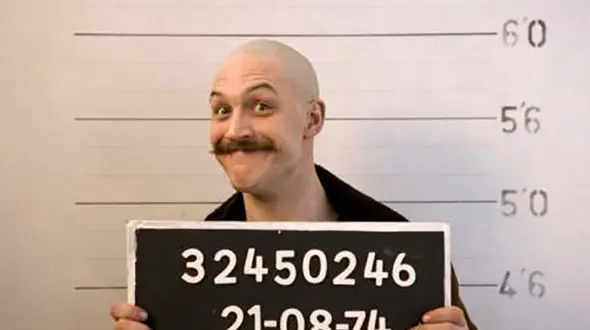 ازدواج بدنام ترین زندانی بریتانیا با خانم بازیگر مشهور در زندان فوق امنیتی+تصاویر 