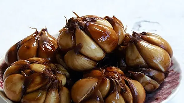 تا می توانید سیر ترشی بخورید