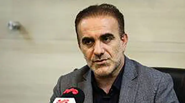 لزوم رسیدگی فوری دولت پزشکیان به نیروی کار جوان / مداخله افراد غیرپزشک و پزشک نماها تهدیدی برای سلامت جامعه