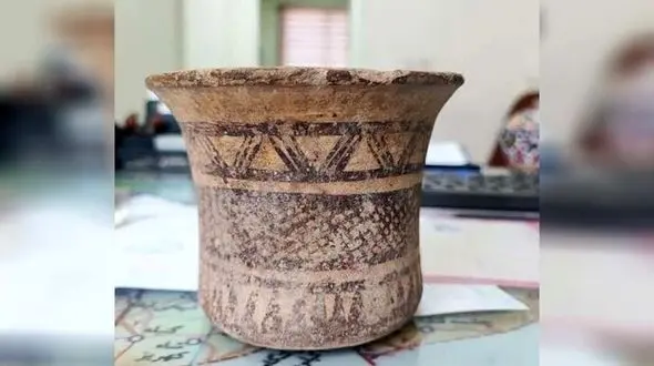 کشف گنج 5 هزار ساله در همدان + عکس جام تاریخی