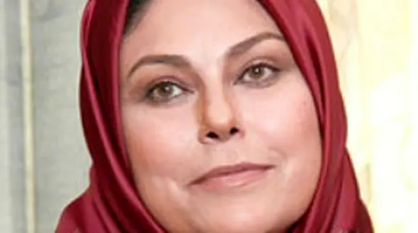 چهره و استایل فوق جذاب مهرانه مهین ترابی در 67 سالگی / خانم بازیگر خاطره ساز در پیری هم جذابه !