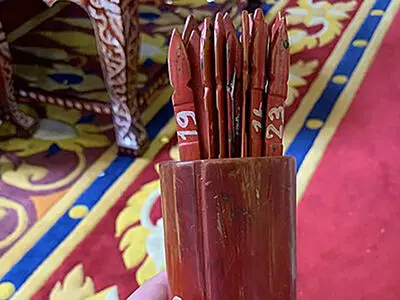 فال روزانه چوب‌ های معابد چین / پنج شنبه 8 مرداد 1405