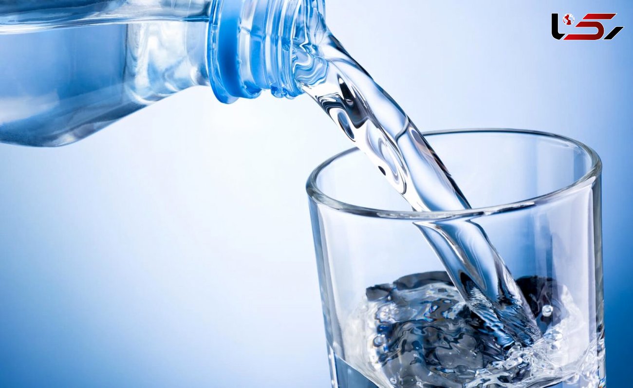 تقویت سیستم ایمنی بدن با نوشیدن آب ولرم صبحگاهی