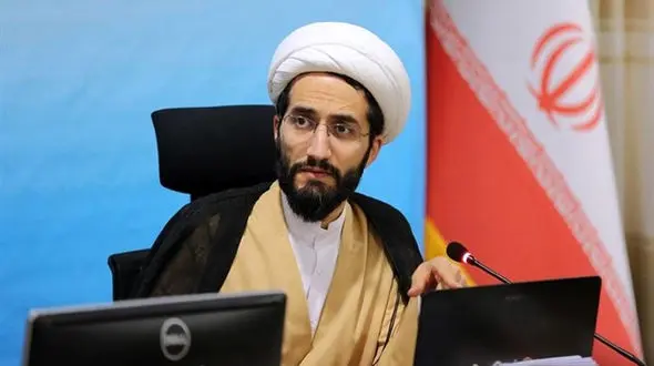 آموزش جنسی به خاطر حساسیت هایی که دارد، در برنامه رسمی کشور جایی ندارد / معلمان و مشاوران به صورت فردی آموزش می دهند