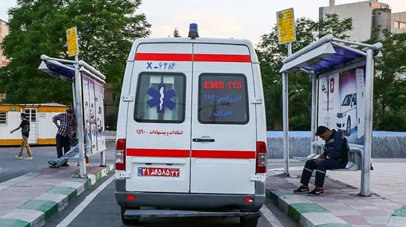 تردد مسئولان رده بالا با آمبولانس در تهران / رئیس اورژانس تهران فاش کرد