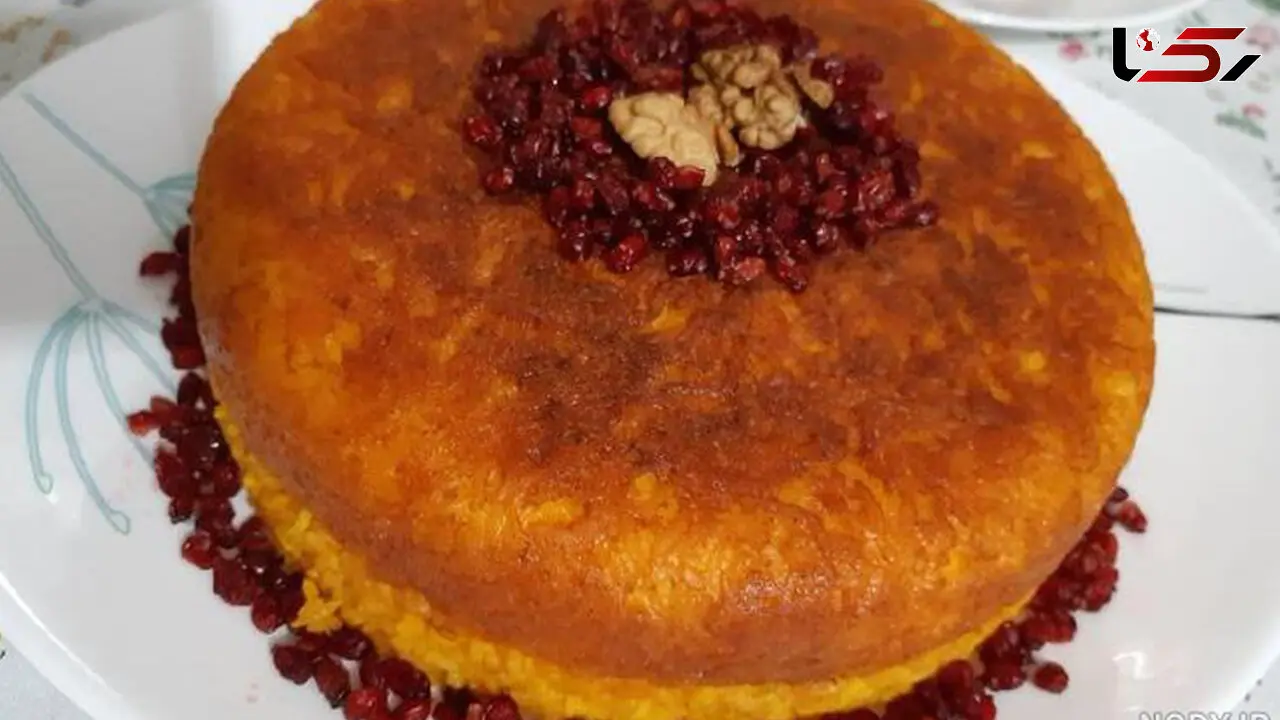 فیلم طرز پخت ته چین مرغ  با سس مخصوص و زرشک