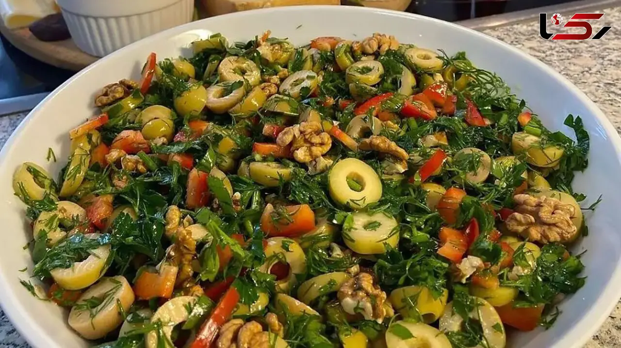 طرز تهیه سالاد زیتون