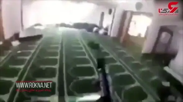 اولین فیلم از زدن تیر خلاص در 2 مسجد نیوزلند / 49 مسلمان کشته شدند + تصاویر