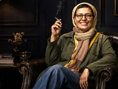 فیلم/ افشاگری بامزه سوسن پرور درباره محسن نامجو؛ برایش سیگار بردم، آخرش خودم سیگاری شدم!