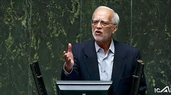 نماینده مردم تهران: چرا تا این حد به زندگی خصوصی مردم دخالت می‌کنید؟