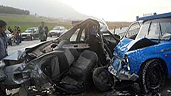 تصادف مرگبار پژو با نیسان در محور علی آبادکتول
