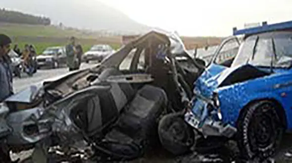 تصادف مرگبار پژو با نیسان در محور علی آبادکتول