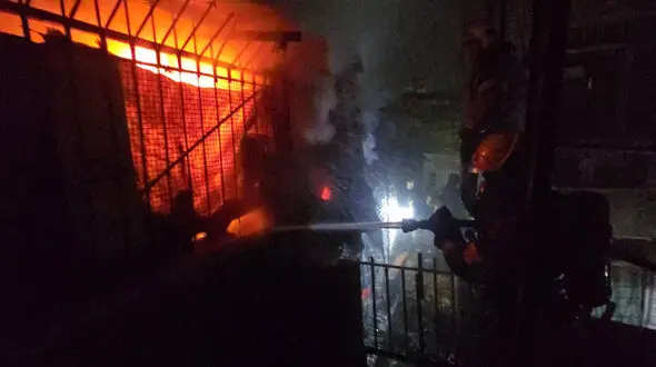 حریق در خوابگاه دختران دانشگاه آزاد قزوین 