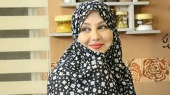 عکس  نگاهی به مبل و شمع دان های لوکس و شاهانه خانه بهنوش بختیاری / خونه زندگی اعیونی خانم  بازیگر
