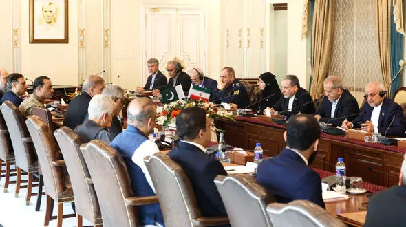 پزشکیان: ایران، در سختی‌ها پاکستان را در کنار خود دیده است/شریف: همراهی پاکستان با ایران تداوم دارد