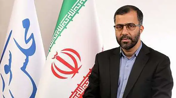 می خواهیم تنگه هرمز را مثل صنعت نفت ملی کنیم/ اراده ملی، دشمن را به تسلیم وادار می‌ کند