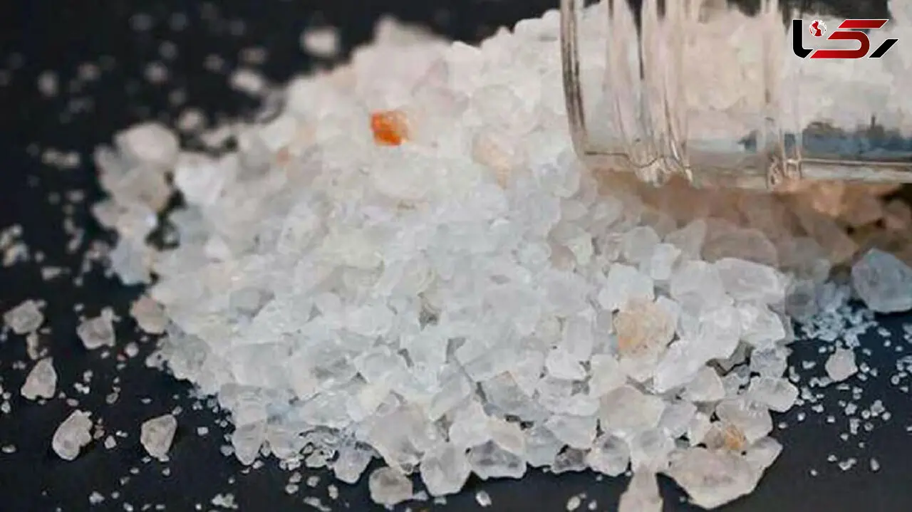 کشف مواد صنعتی شیشه در شادگان