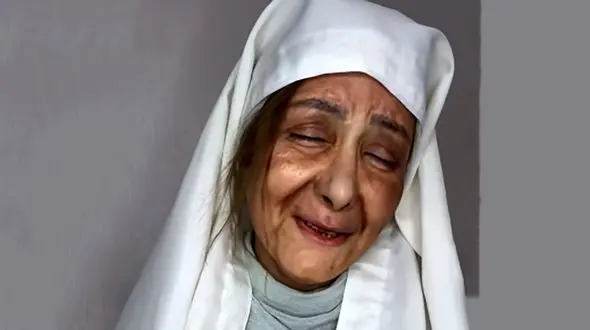 فیلم پیرزنی که مثل زلیخا زیبا و جوان شد !  / این معجزه نیست ! + عکس