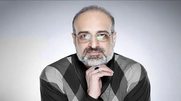 فیلم/ اجرای بی نظیر محمد اصفهانی در برنامه آوای جادویی با آهنگ «امشب در سر شوری دارم»