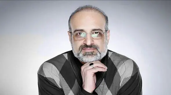 فیلم/ اجرای بی نظیر محمد اصفهانی در برنامه آوای جادویی با آهنگ «امشب در سر شوری دارم»
