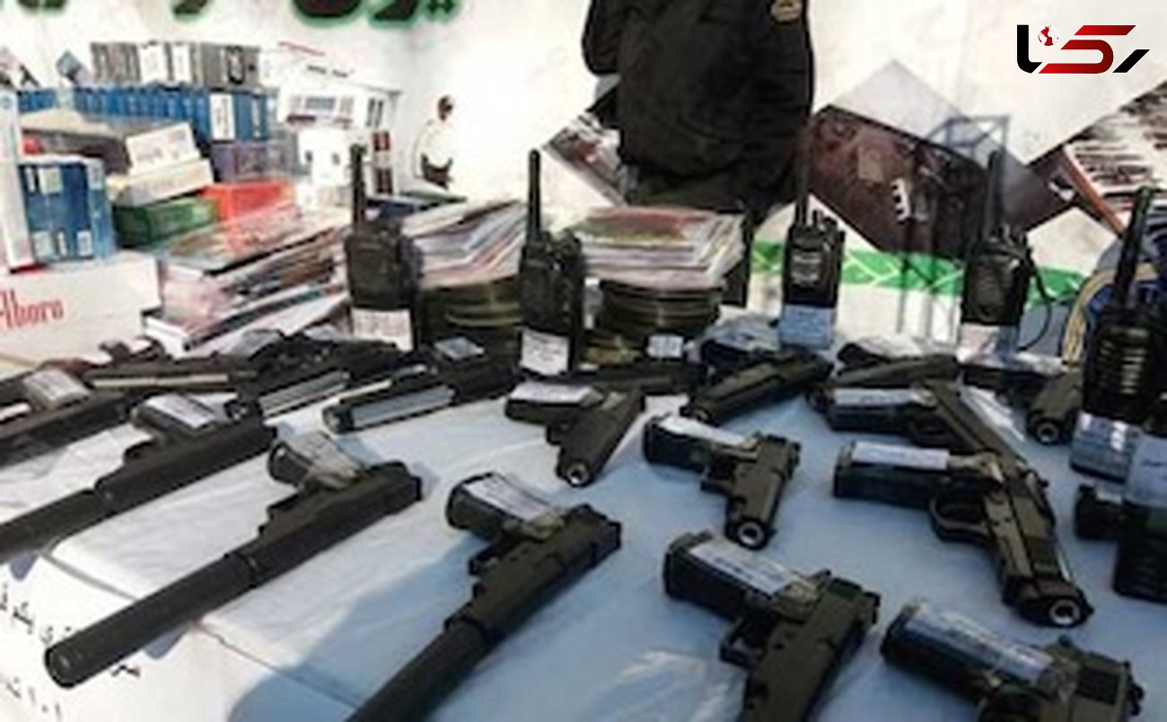 کشف 2 محموله اسلحه قاچاق در مرز‌های غربی کشور