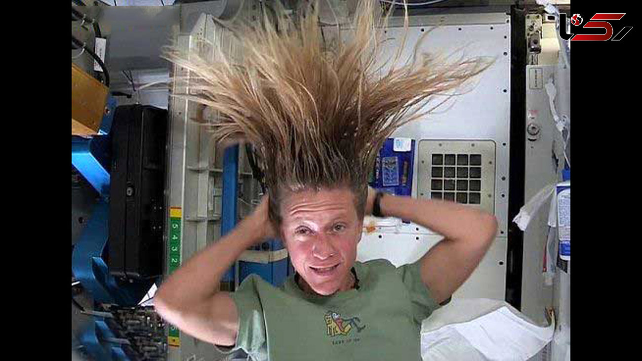 روش جالب شستن موهای فضانوردان در فضا را ببینید + فیلم و عکس
