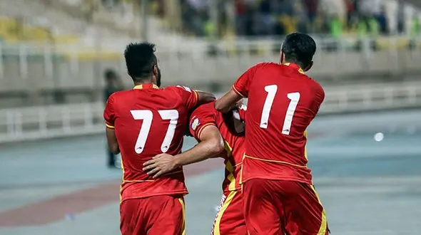 فولاد پنجشنبه راهی مشهد مقدس می‌شود