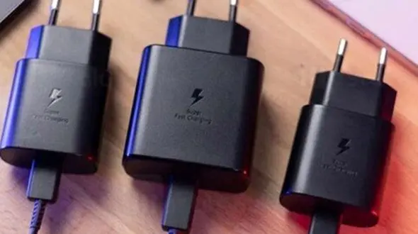 راه‌های شناسایی شارژر اصل سامسونگ از تقلبی