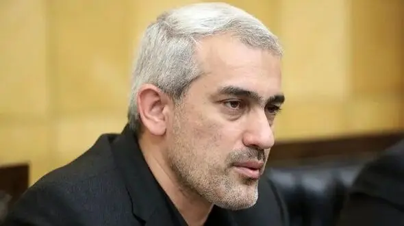 تاکید وزیر اقتصاد بر تحقق اهداف نوآورانه در چشم‌انداز آتی بانک صادرات ایران/ سید علی مدنی‌زاده: سرمایه انسانی متخصص کلید تحولات آینده است